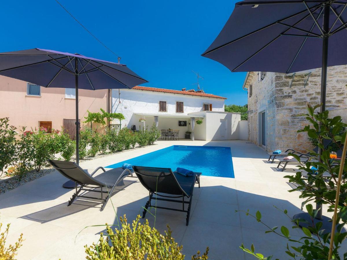 Holiday Home Villa Karmen - Roj454 By Interhome Sveti Petar u Sumi Exterior photo